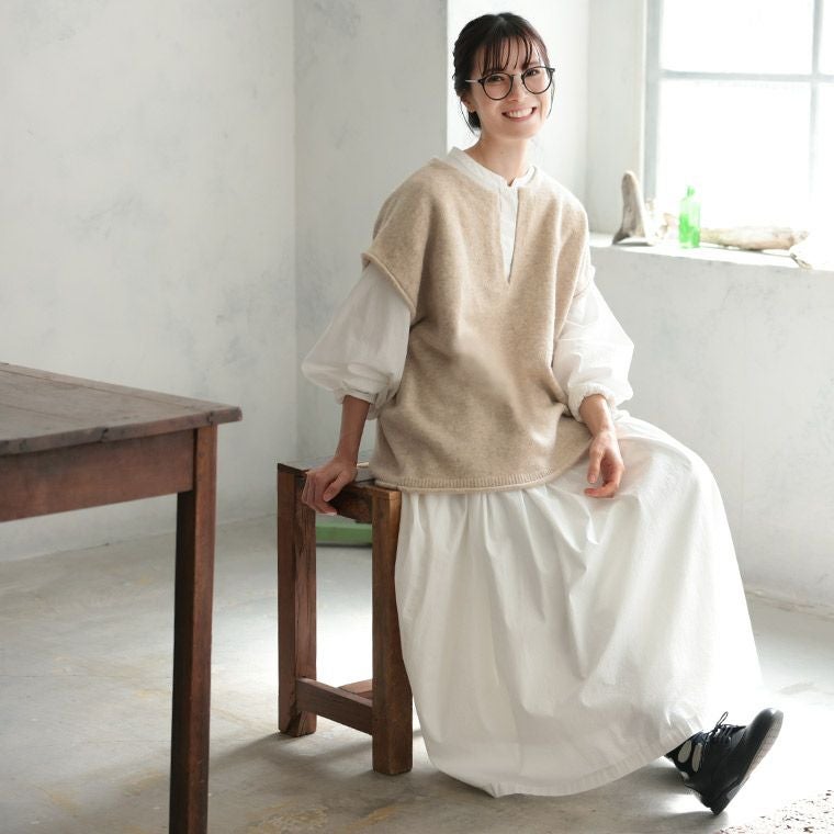 はちみつ堂キーネックのニットベスト | soulberry