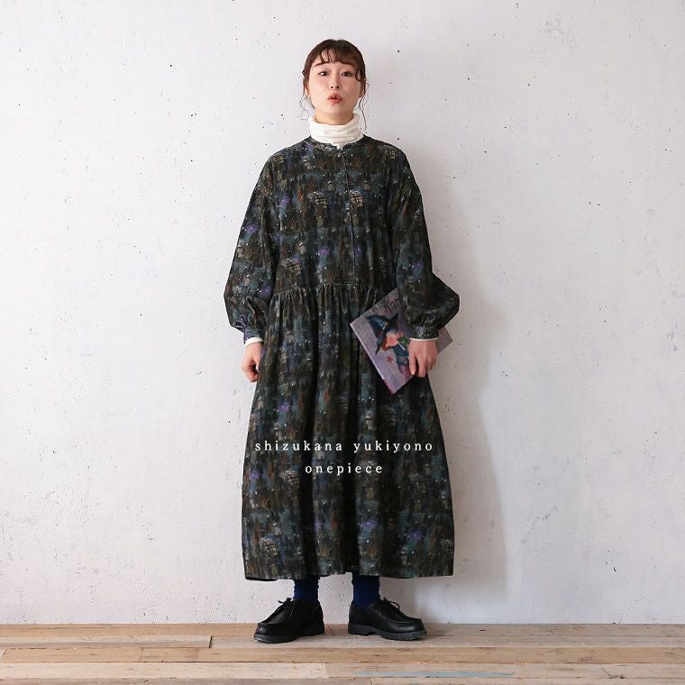 静かな雪夜のワンピース | soulberry