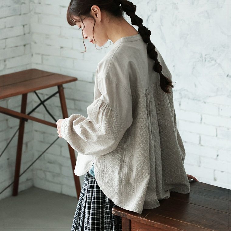 はちみつ堂つづる刺繍ブラウス | soulberry