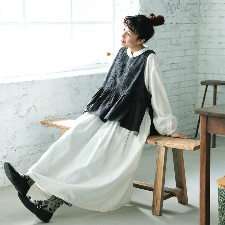 Vaundy パッチベストフーディ ベストのみ 刺繍パッチ1個付 少し傷のある手縫いの刺繍パッチワーク純綿ベスト インドの純綿パッチ
