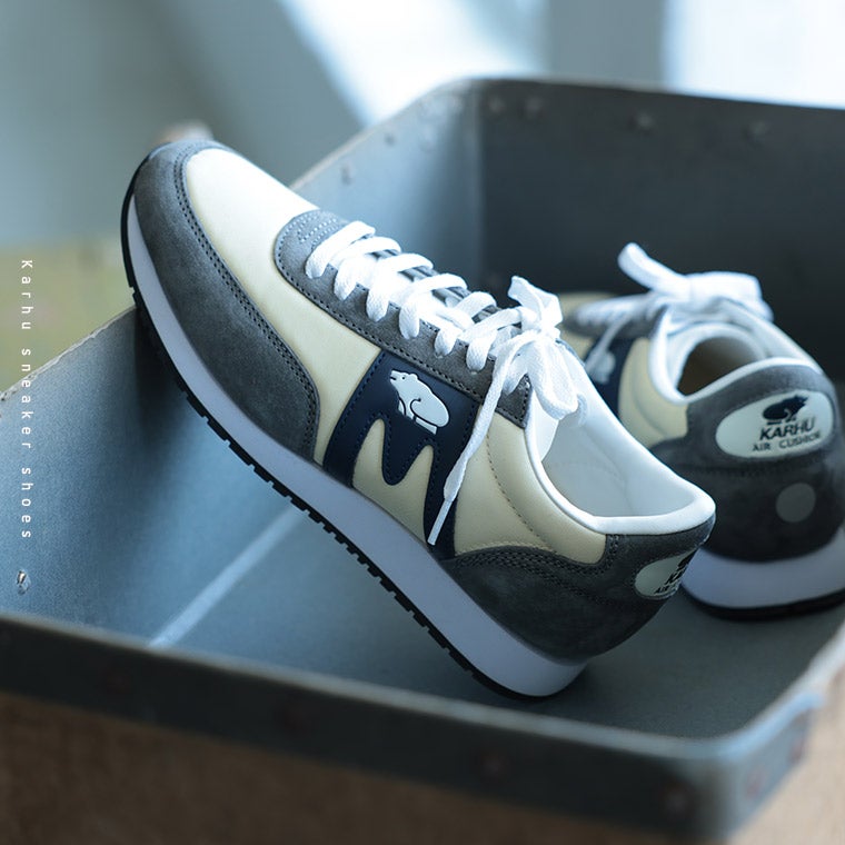 soulberryせれくしょんKARHUのスニーカーALBATROSS82（グレー