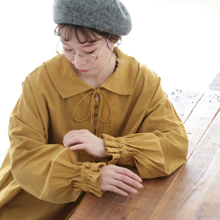 ふくろうと月紐と刺繍のブラウス | soulberry